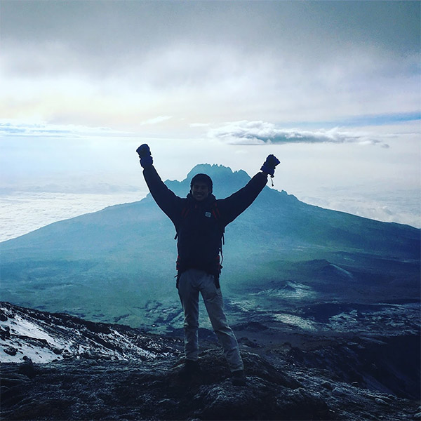 Uhuru Peak 5500m (18,045ft)